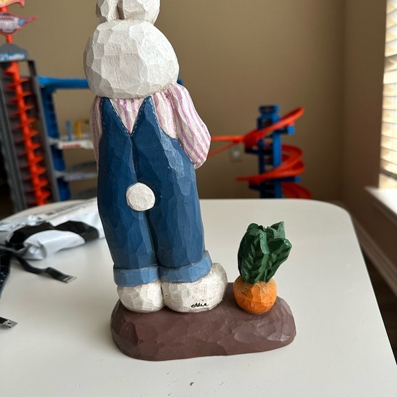 Retired Eddie Walker Gardner Rabbit Easter bunny holiday decor spring EUC worm - Picture 4 of 8